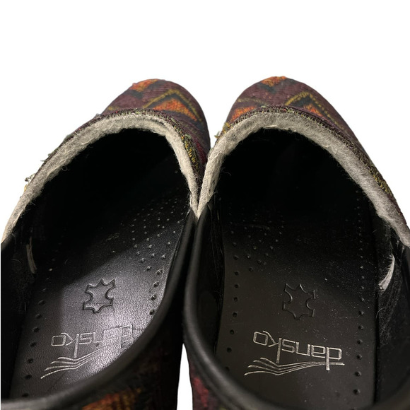 Dansko Professional Aztec Southwestern Native Tapestry Clogs EU 37 US 6.5-7 - Picture 5 of 8